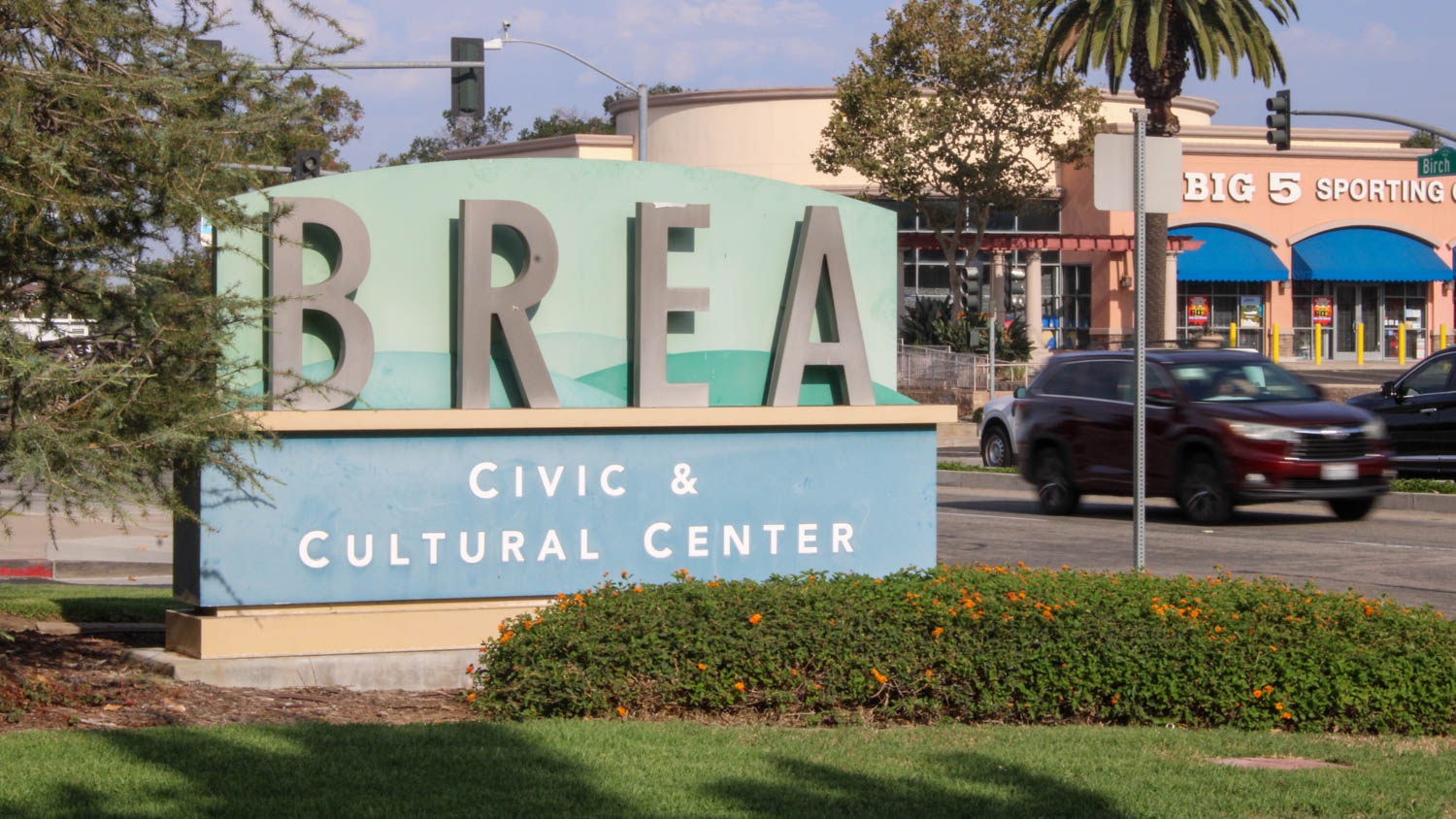 Brea Moves to Keep Senior Shuttle Service Free As Other Cities Add Costs, Cut Offerings