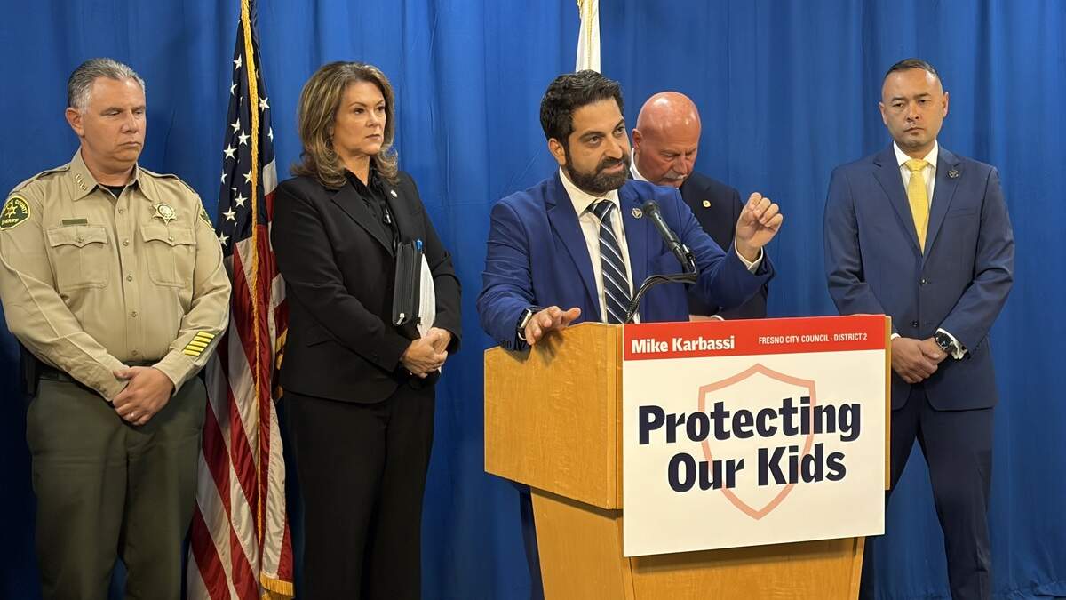 Fresno City Councilman Mike Karbassi held a press conference alongside Fresno County District Attorney Lisa Smittcamp, Sheriff John Zanoni, Mayor Jerry Dyer, Fresno Police Chief Mindy Casto and City Attorney Andrew Janz to announce the introduction of the “SHIELD” Act on October 13, 2026, at City Hall. Fresno City Councilman Mike Karbassi held a press conference alongside Fresno County District Attorney Lisa Smittcamp, Sheriff John Zanoni, Mayor Jerry Dyer, Fresno Police Chief Mindy Casto and City Attorney Andrew Janz to announce the introduction of the “SHIELD” Act on October 13, 2026, at City Hall.