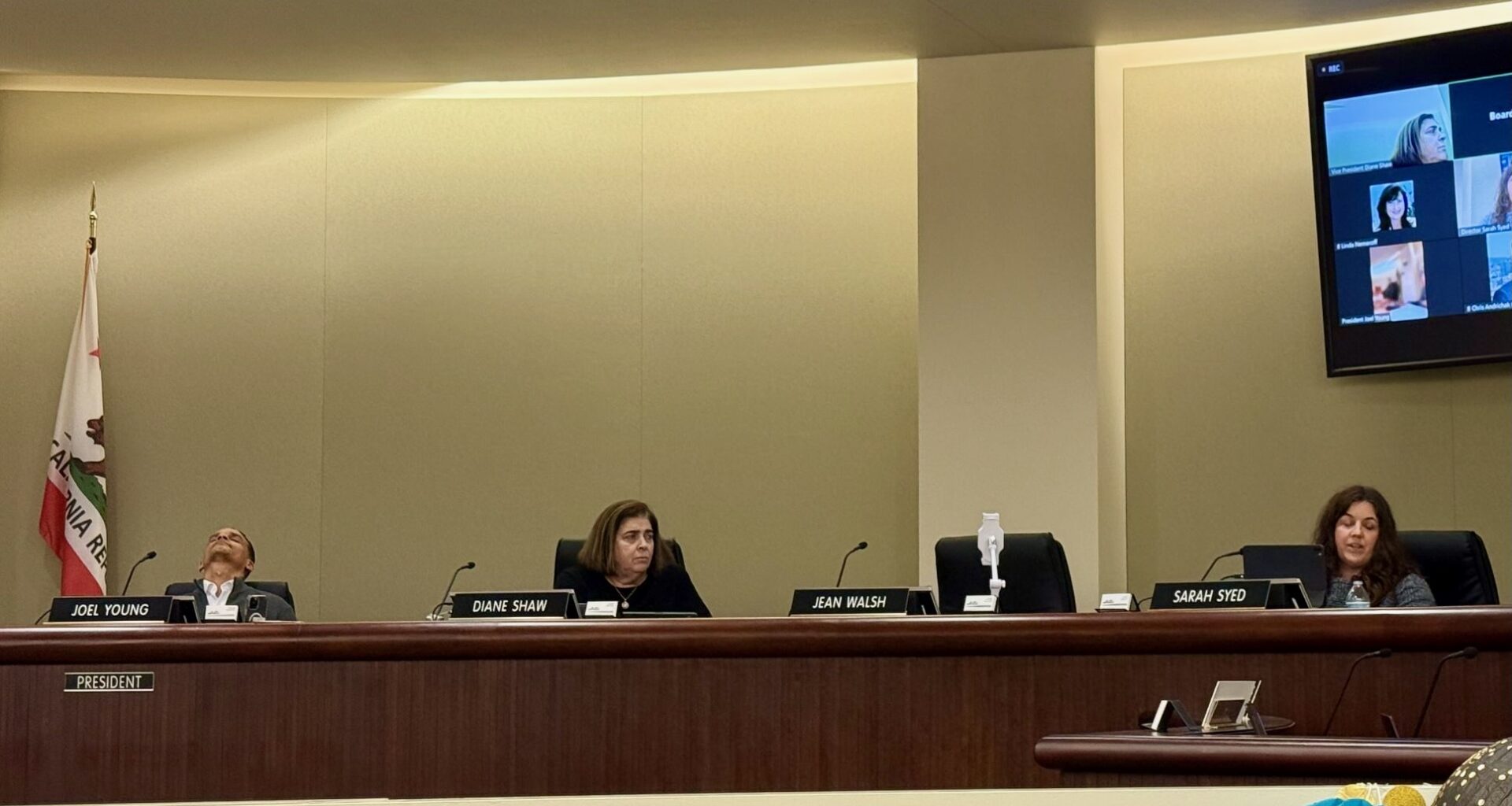 33 East Bay officials call to censure AC Transit director Joel Young