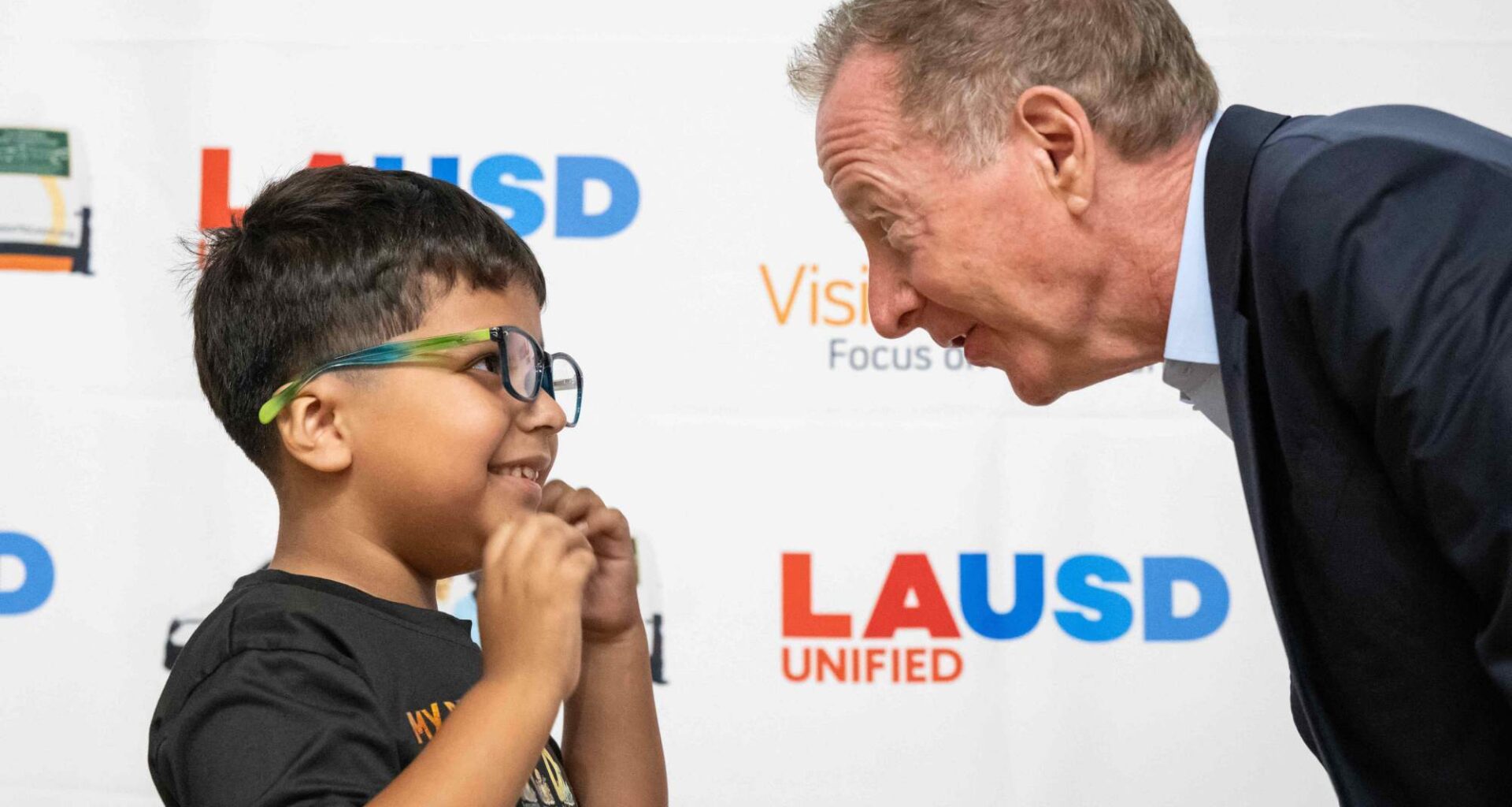 Beutner, LAUSD continue partnership as Vision to Learn marks milestone – Daily News