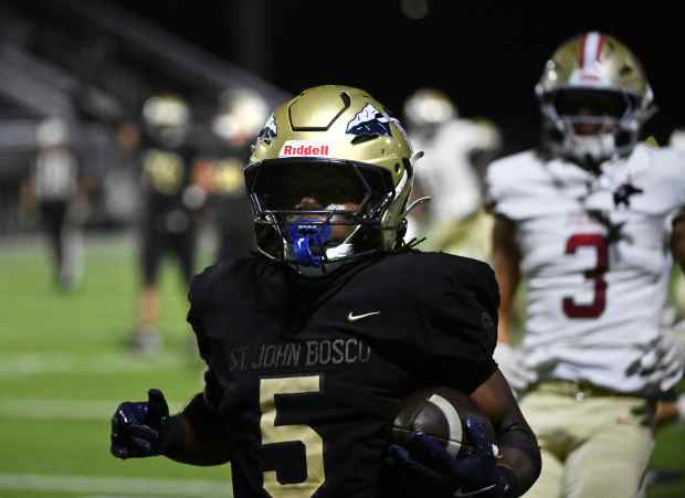 St. John Bosco running back Maliq Allen (5) runs for a touchdown against JSerra Catholic Lions in the first half of a prep football game at St. John Bosco High School in Bellflower on Friday, October 2, 2026. (Photo by Keith Birmingham, Pasadena Star-News/ SCNG)