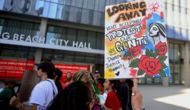 Long Beach advocate groups march, demand city strengthen policies to protect immigrant community – Press Telegram