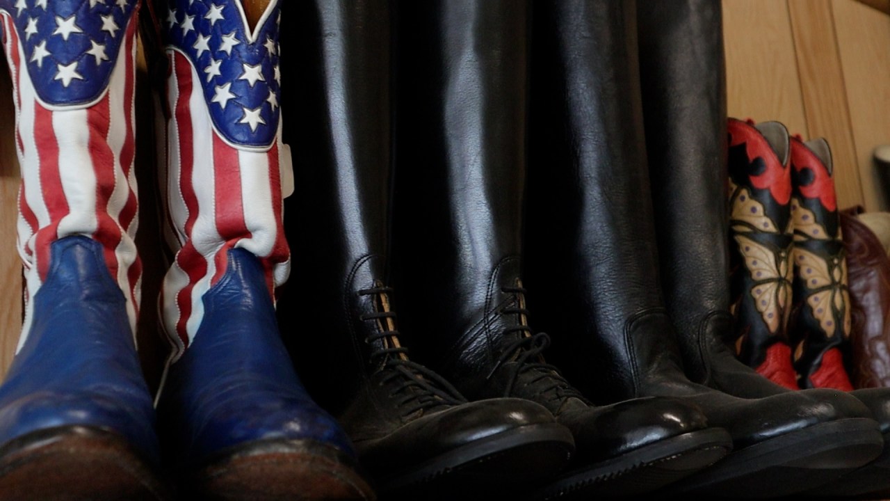 Fresno bootmaker reflects on decades of craftsmanship: ‘It’s so beautiful’ | YourCentralValley.com