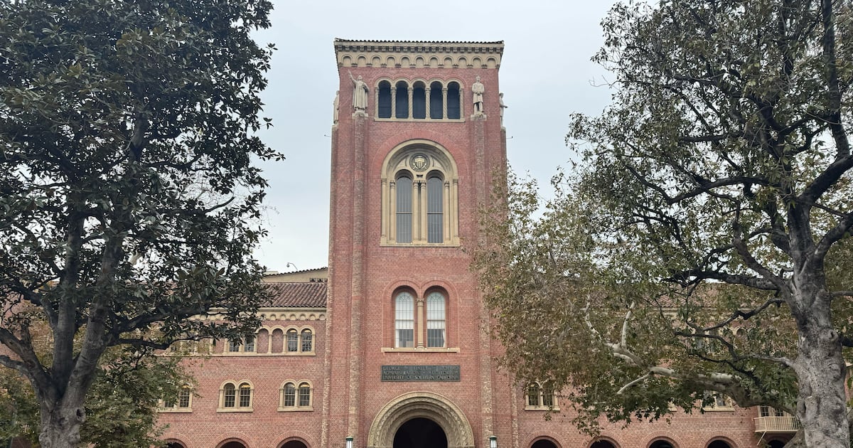 USC students weigh speaking up as free speech confidence hits decade low in national survey – Annenberg Media