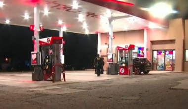 Man shot outside Oakland City gas station, Atlanta police say