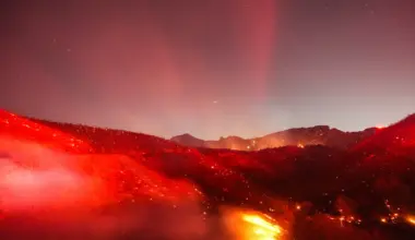 Wildfires hit Southern California during red-flag conditions