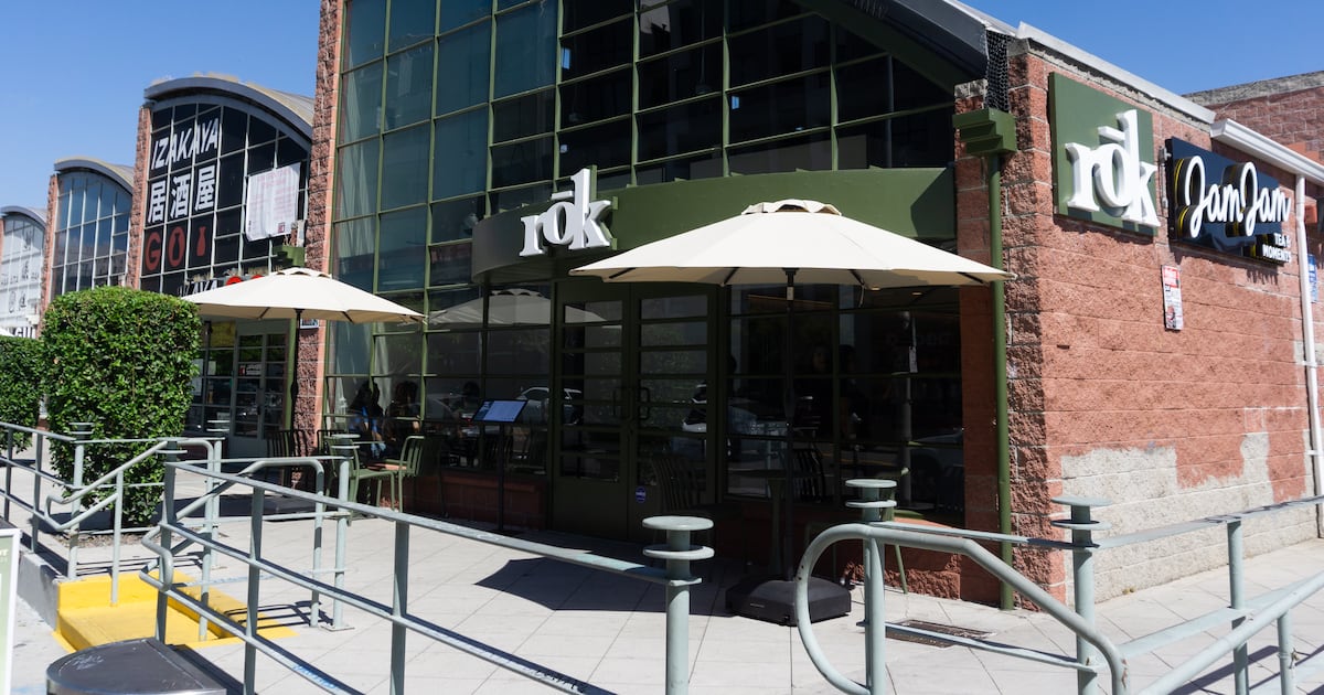 rōk Coffee and Tea debuts in Little Tokyo – Annenberg Media