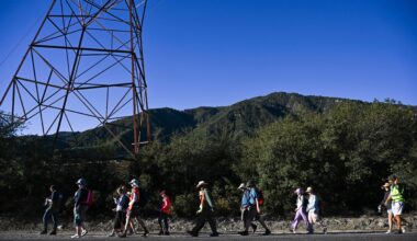 Protesters walk 96 miles – from desert to L.A. – to denounce ICE – Daily Bulletin
