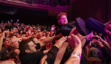 Review: Sex Pistols concert leaves one asking 'Johnny Rotten who?'