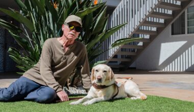 ‘My entire life’s purpose’: After losing eyesight, retired scientist advocates for others and leads local sensory hike