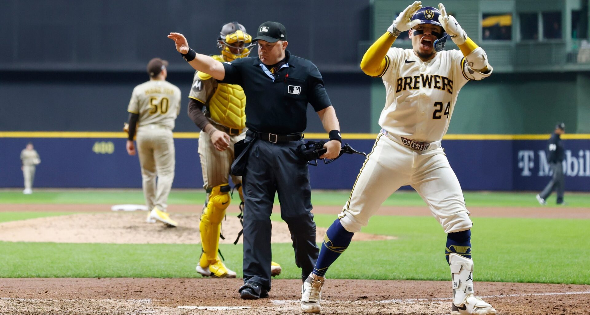 Padres notes: Homers, believe it or not, key Brewers' win; no love for Manny Machado