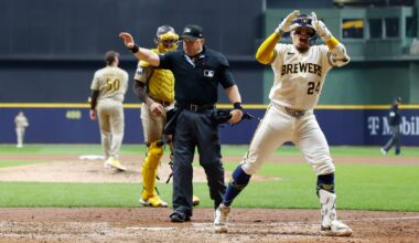 Padres notes: Homers, believe it or not, key Brewers' win; no love for Manny Machado