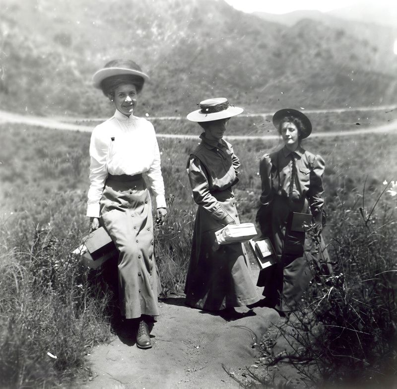 Artie Mason Carter and friends picnicking in Daisy Dell.