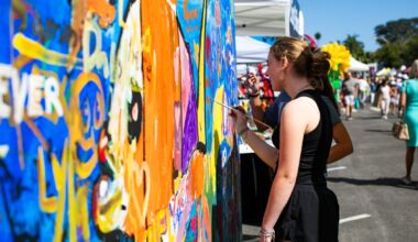 La Mesa artist makes way to La Jolla
