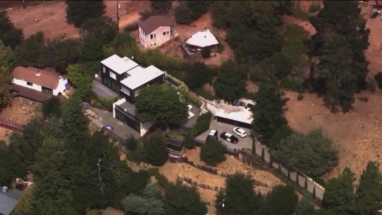 Relatives ID Berkeley hills couple in murder-suicide: reports