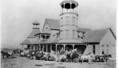 The Ocean Beach hotel that rose with a boom and fell with it