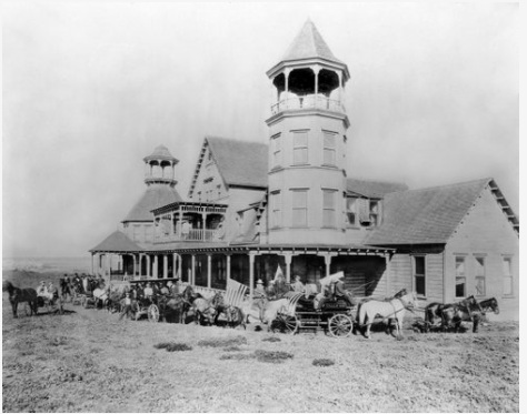 The Ocean Beach hotel that rose with a boom and fell with it