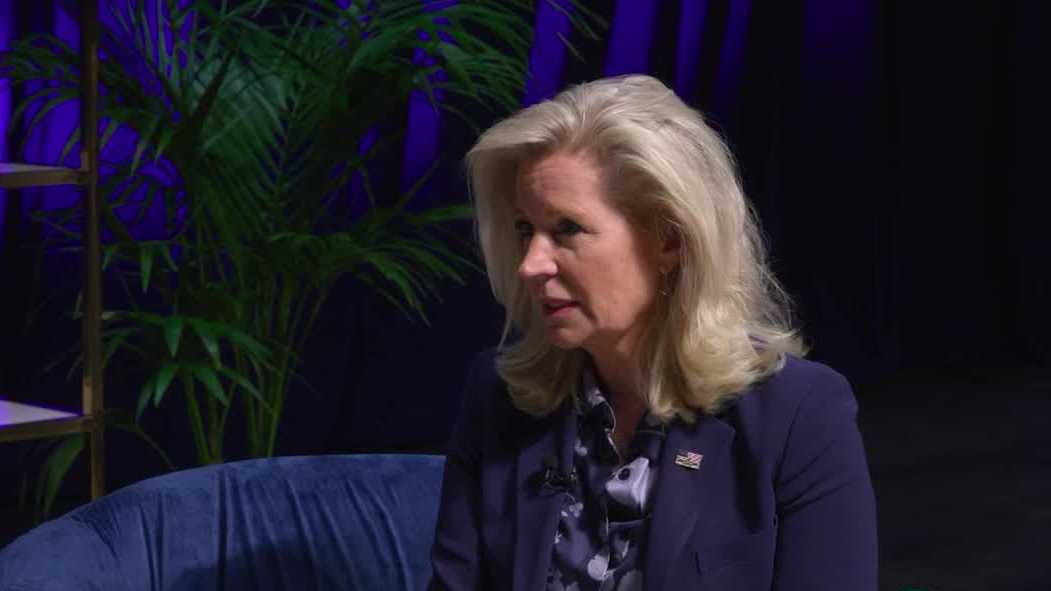 Liz Cheney discusses election concerns during Sacramento event