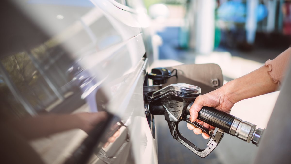 San Diego County gas price records largest decrease in since Aug. 11 – NBC 7 San Diego