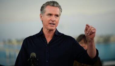 California’s Newsom vetoes smart glasses measure – NBC Bay Area