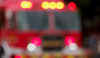 1 dead after fire breaks out at Oakridge Apartments in Oakdale