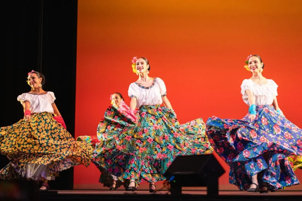 Grupo Folklorico de UCLA. Photo courtesy of the artists.