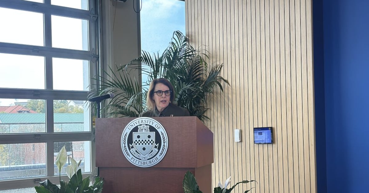 Pitt officially opens new 306,000-square-foot health sciences building in Oakland