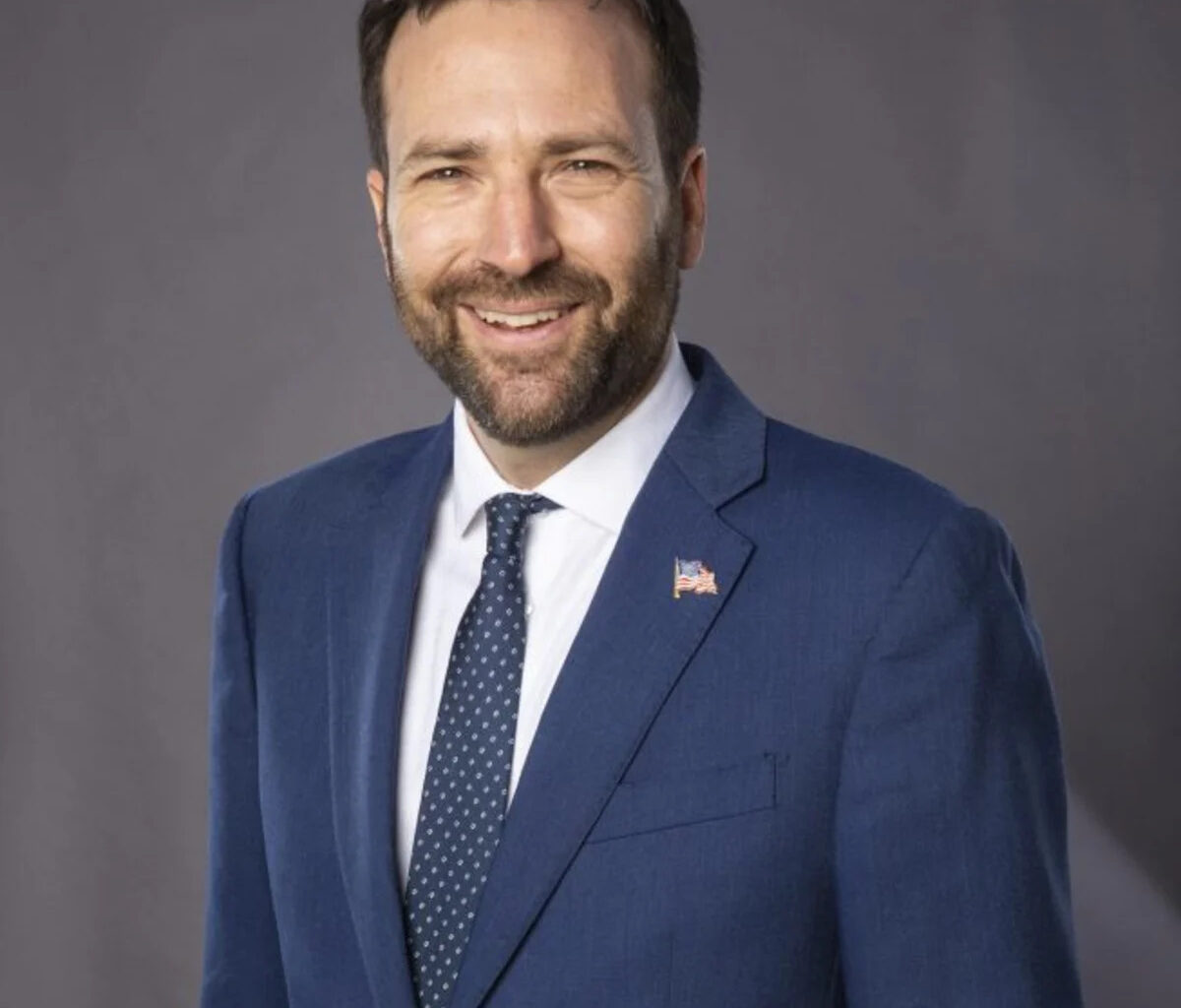 Insurance Commissioner candidate Ben Allen visits Bakersfield, says Central Valley is ‘vital,’ ‘needs to be part of the conversation’