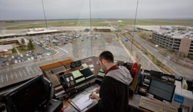 After years of planning, Sacramento airport gets $148.8M control tower contract
