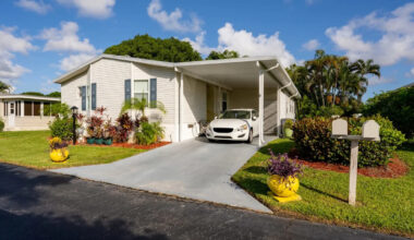 California seniors on fixed incomes say mobile home park sale drove rent from $825 to $1,600