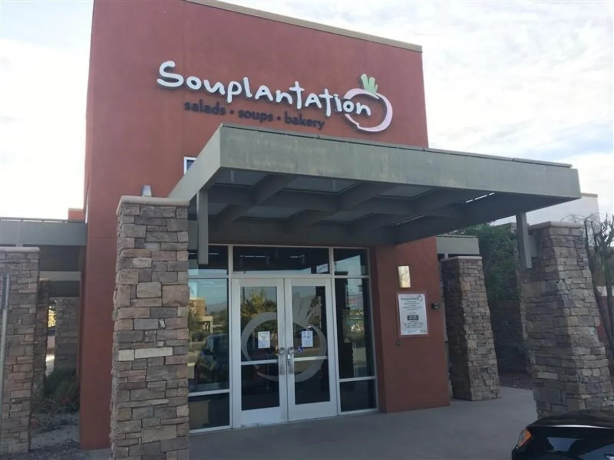 Beloved buffet chain is finally reopening in California. Here's where