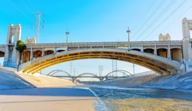 la river