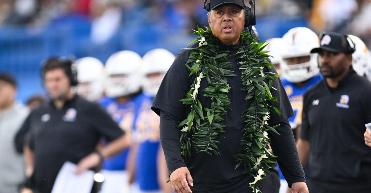 SJSU holds off Hawaii 20-16 in road rivalry win