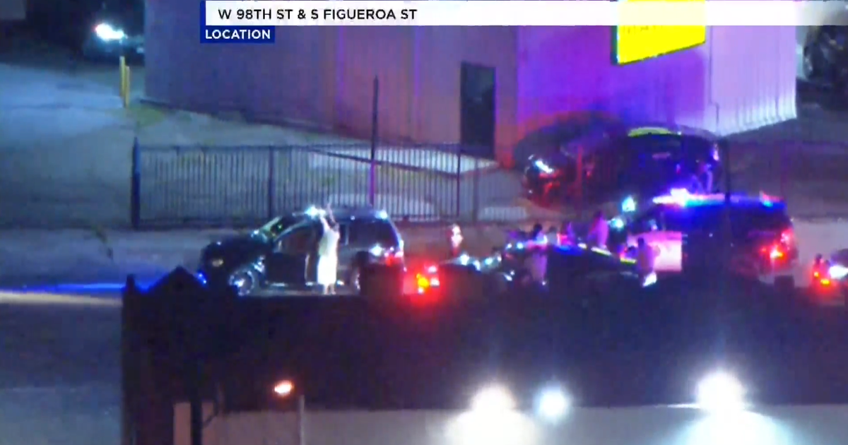 Pursuit suspect arrested in South Los Angeles after lengthy CHP chase