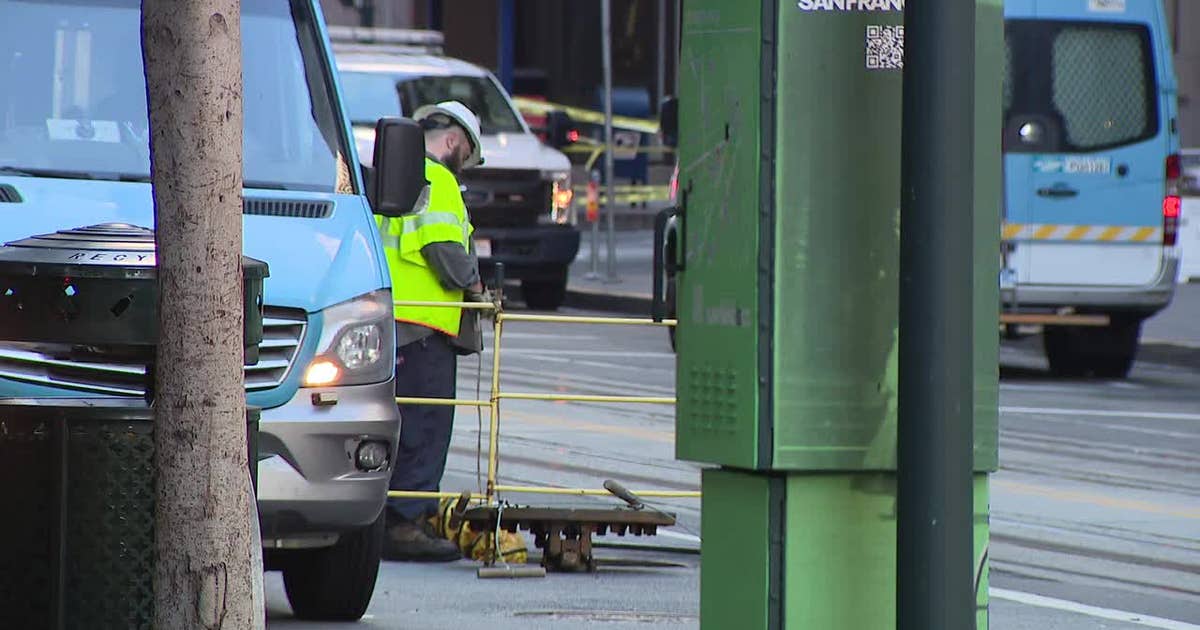 Bay Bridge traffic a nightmare; PG&E electrical vault fires in San Francisco
