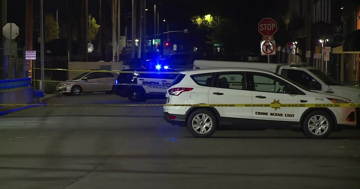Roseville police investigate death after report of possible stabbing