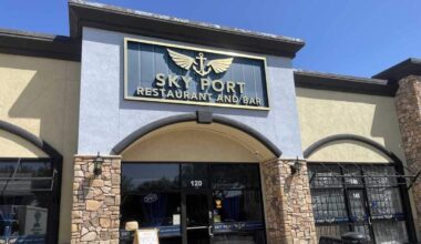 Aviator’s Restaurant lands a new spot and opens in Elk Grove