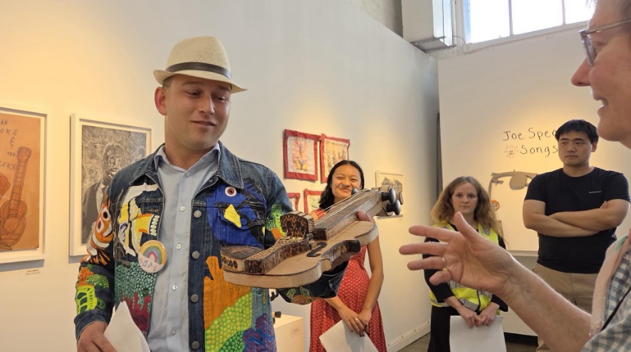 ‘Stereo Dynamic’ exhibit at Creative Growth celebrates the art of music