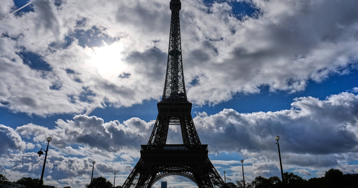 Bonjour! San Diego International to add nonstop Paris flights In May 2027