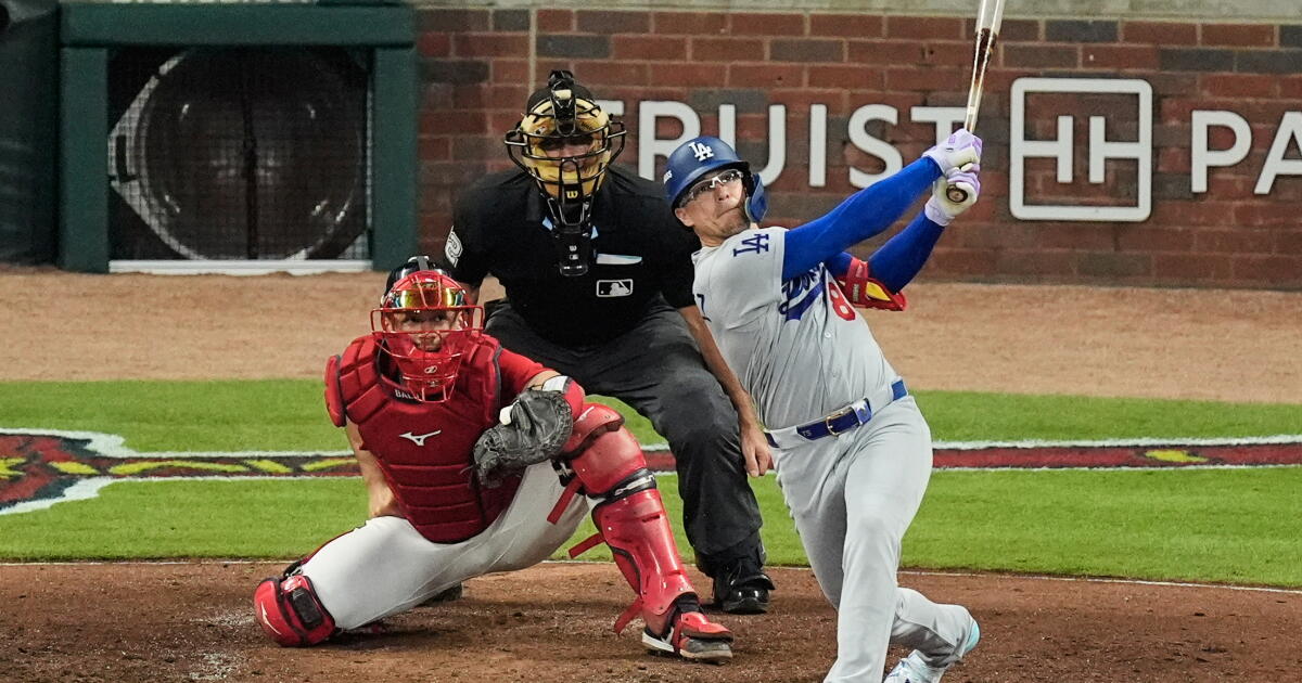 Dodgers beat Braves on Kiké Hernández and Freddie Freeman homers