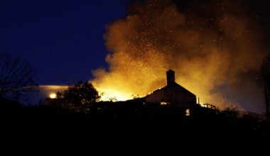 Norte fire scorches 570 acres, destroys homes in Orange County