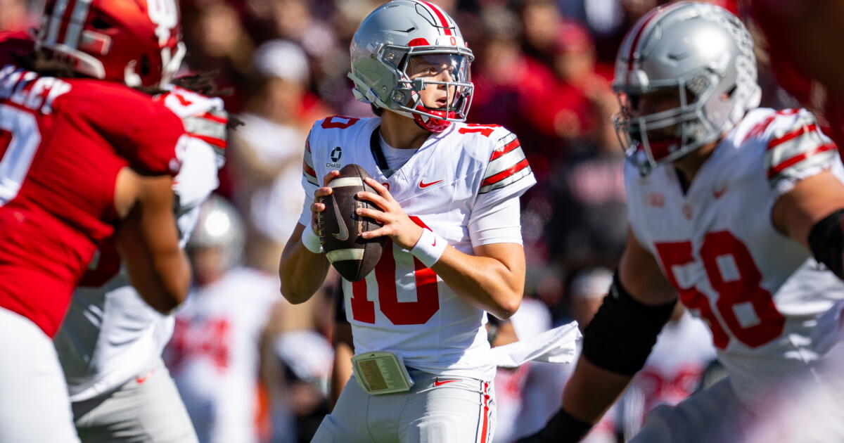 College football: Ohio State edges Indiana; Texas falls again