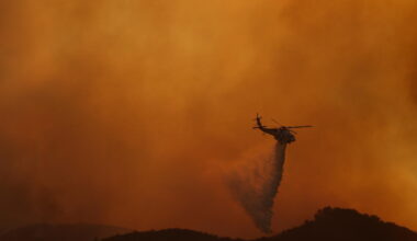 Crews battle Malibu fire; SoCal braces for another day of Santa Ana winds