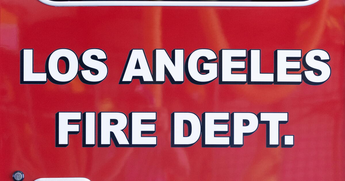 Top LAFD union official accuses former president of battery