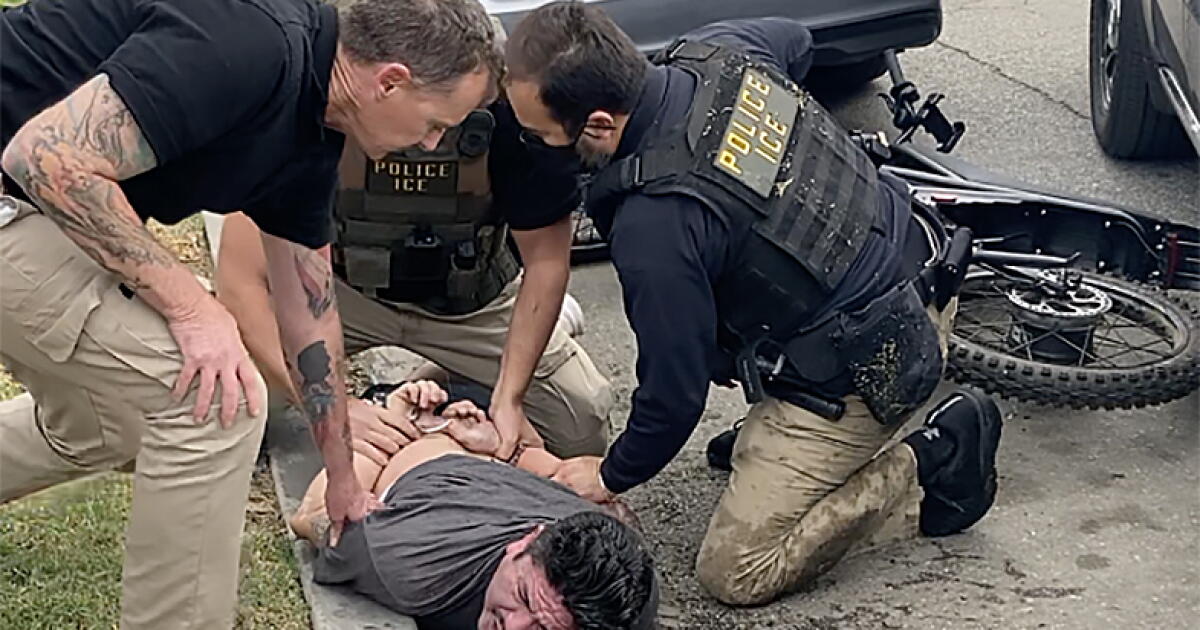 Video: 'Help me!' ICE violently detains man who says he's U.S. citizen