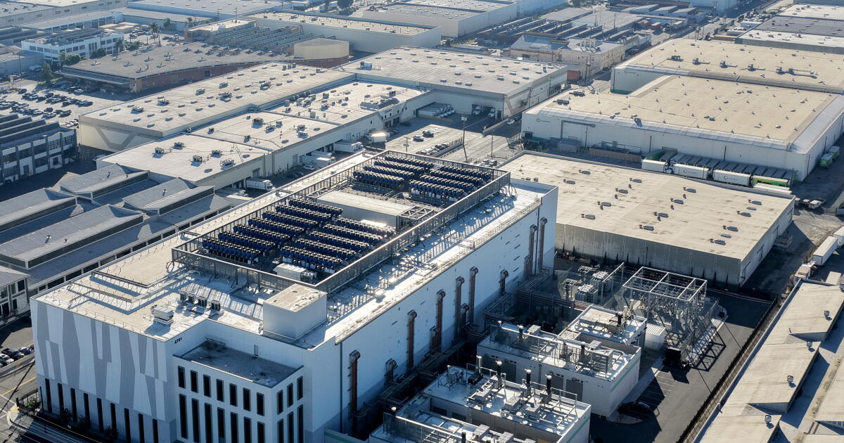 Contributor: Data centers consume like cities. They should contribute like cities as well