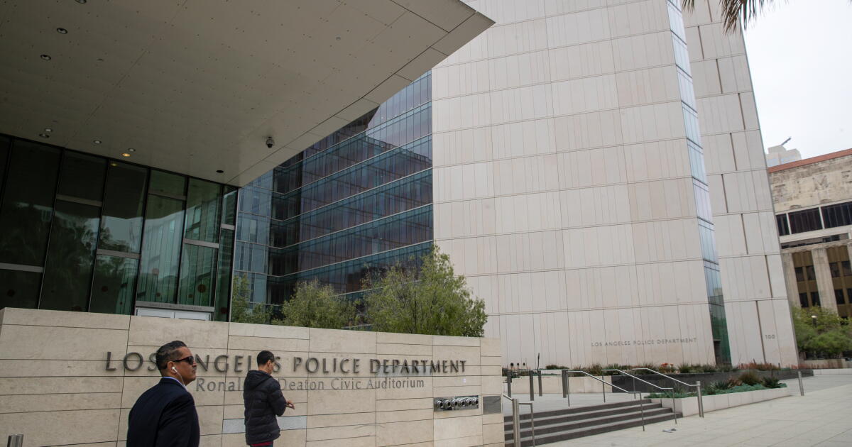 LAPD's license plate reader pilot program put on hold by City Council