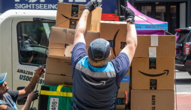 Amazon delivery contractors among companies to close in Los Angeles