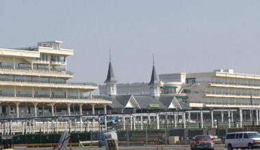 Statue of Kentucky Derby winner Ben Ali stolen in Sacramento