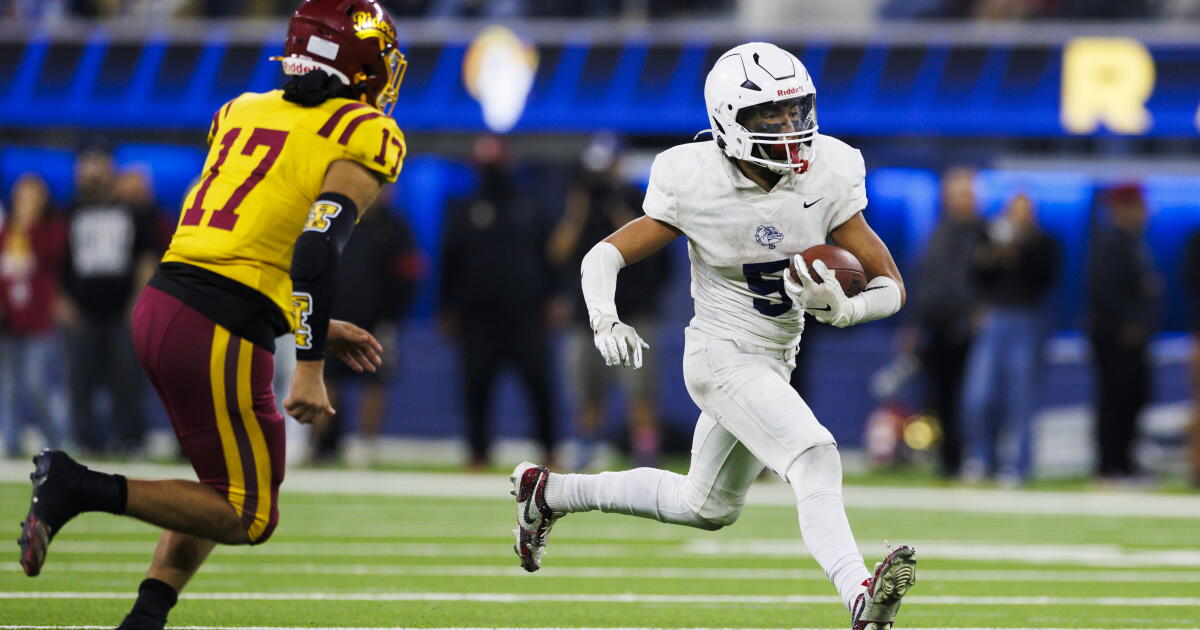 The Times' top 10 City Section football rankings